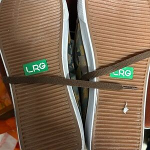 Men’s camo LRG SHOES